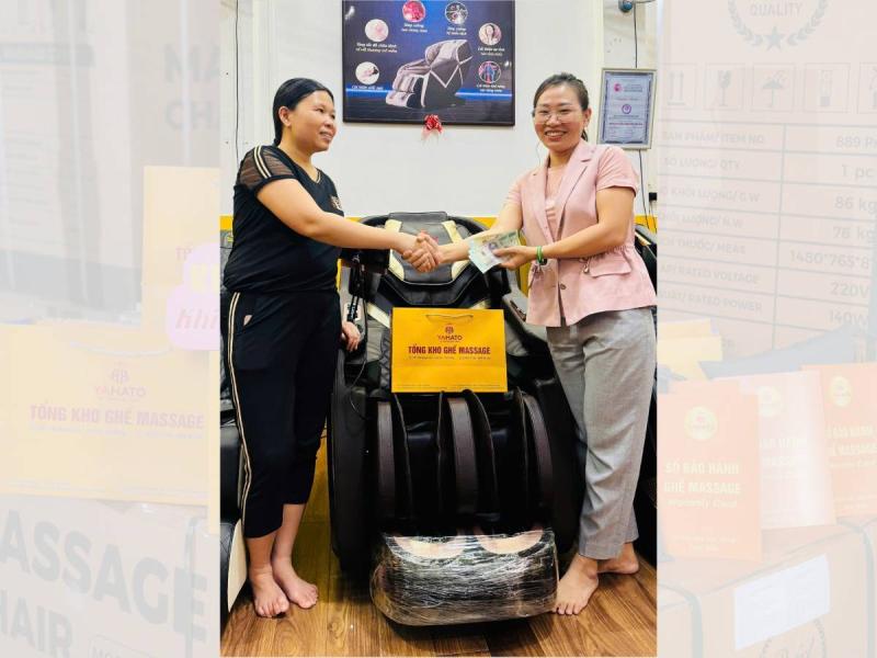   
          Lợi Ích Của Ghế Massage Đối Với Người Làm Văn Phòng