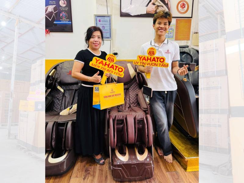   
          Lợi ích của ghế massage cho dân văn phòng và người làm việc căng thẳng